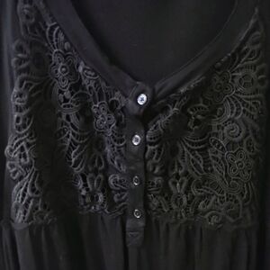 Torrid Black Boho Swing Lace Front Top 4X